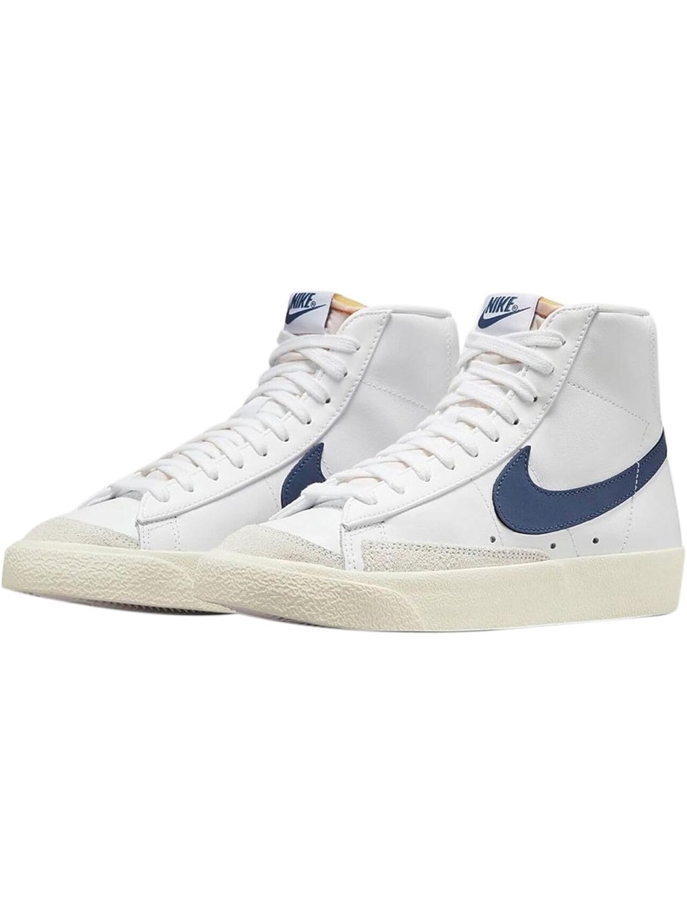 NIKE Womens Blazer Mid '77 in White Diffused Blue